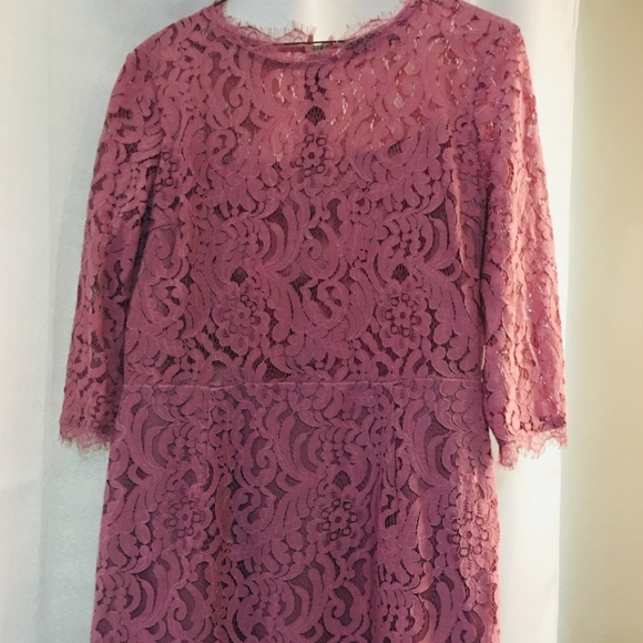 Beautiful Pink/Mauve Lace Dress - Picture 4 of 4